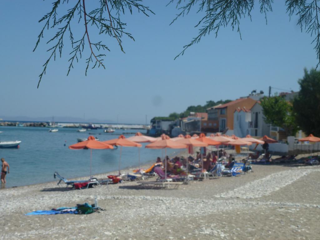 איריון Paris Beach Hotel מראה חיצוני תמונה