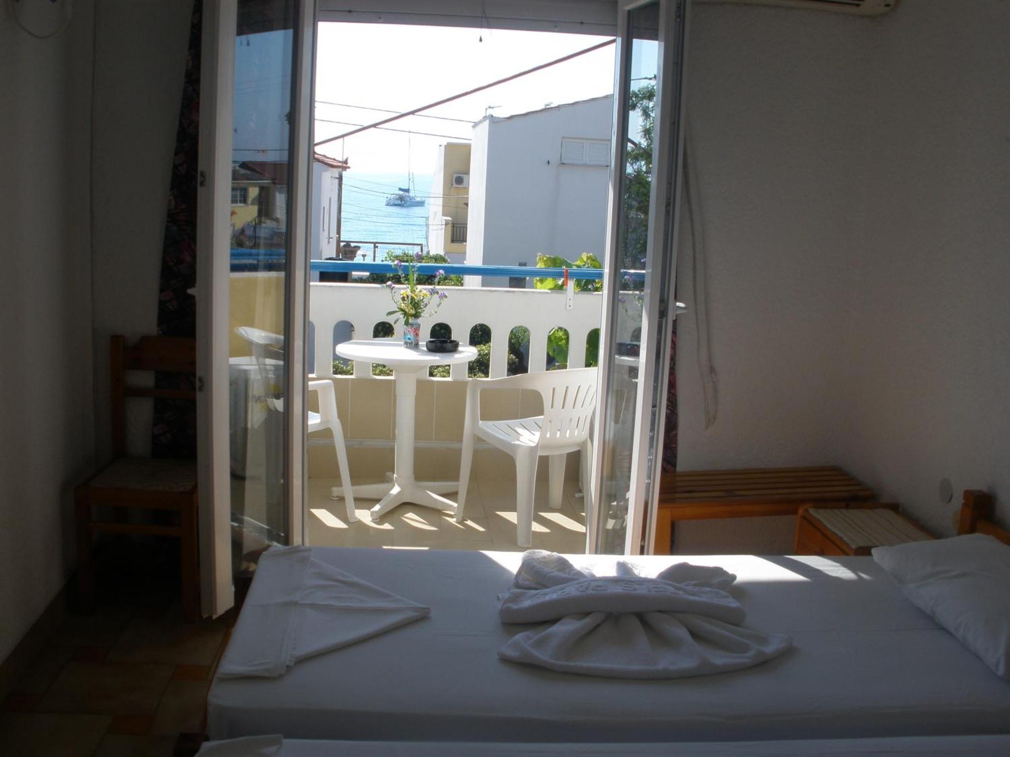 איריון Paris Beach Hotel חדר תמונה